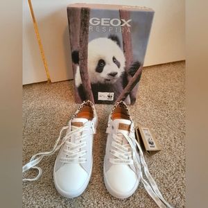 ♥️NWT♥️ GEOX GIRLS SNEAKERS